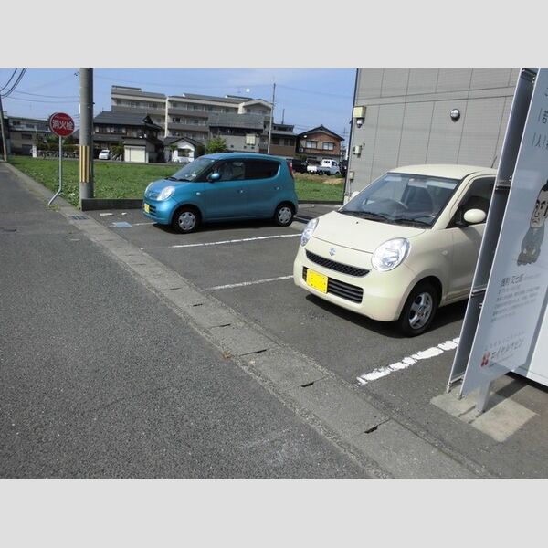 駐車場 (駐車場)