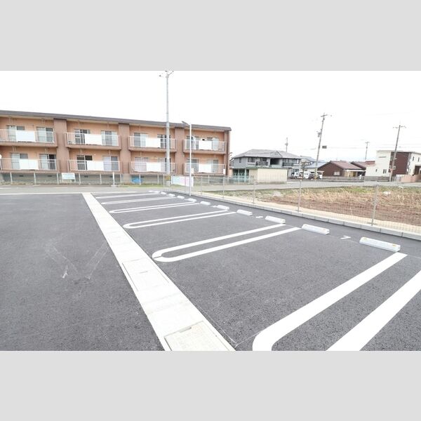 駐車場 (駐車場)