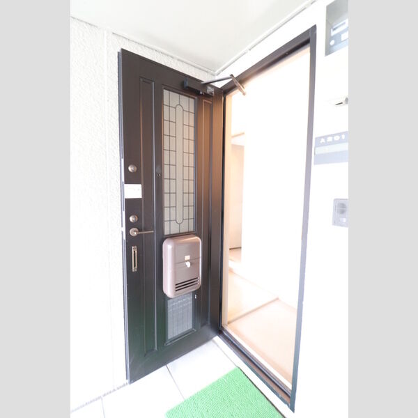 玄関 (玄関)