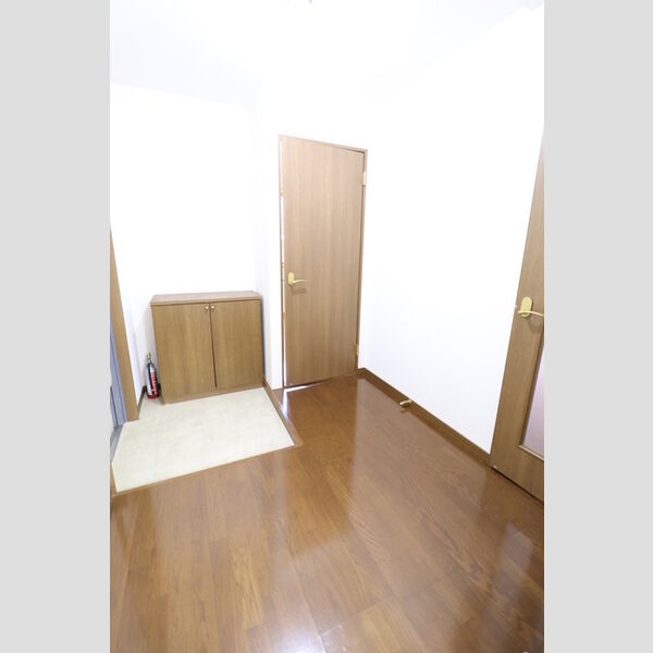 玄関 (玄関)