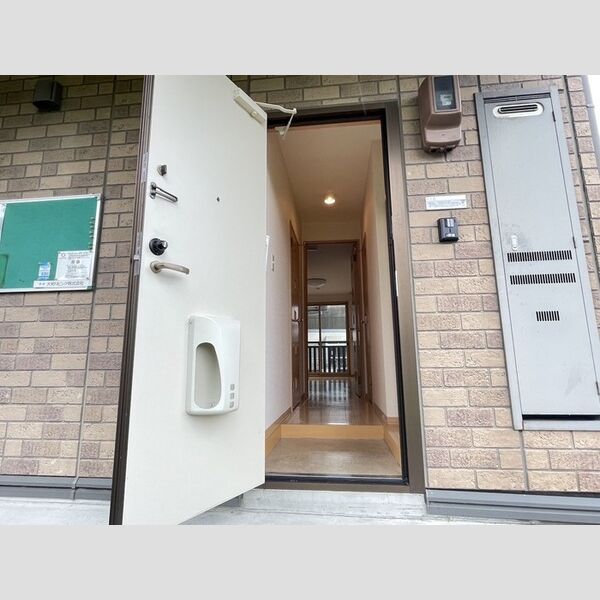玄関 (玄関)
