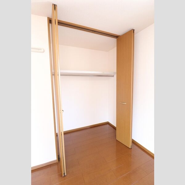 収納 (クローゼット)