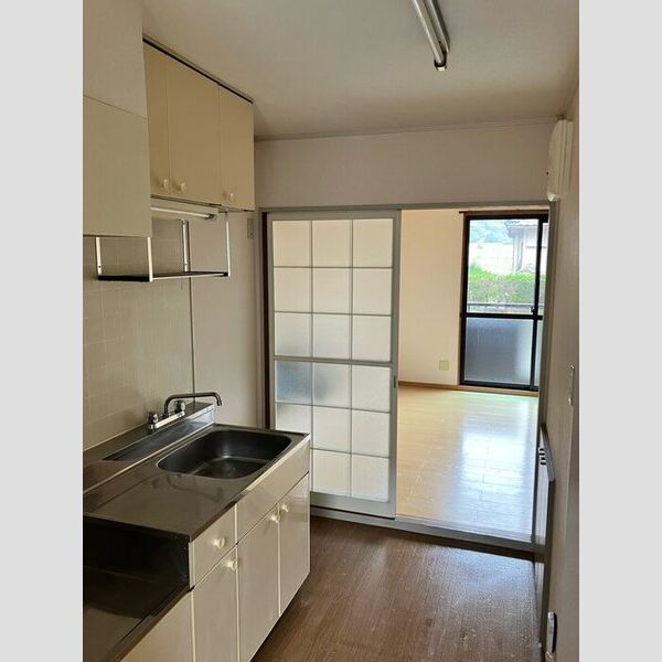 キッチン (キッチン)