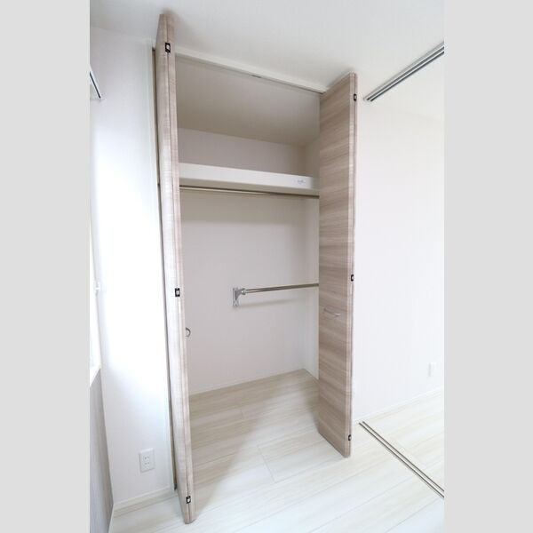 収納 (クローゼット)