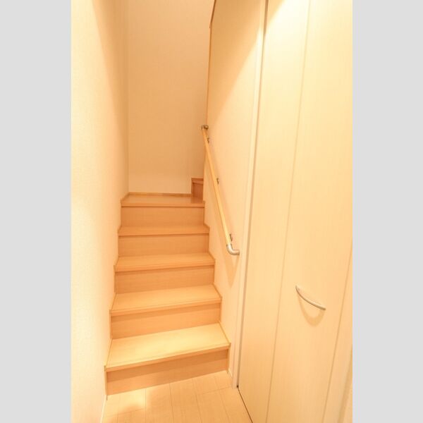 玄関 (階段)