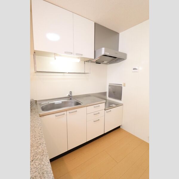 キッチン (キッチン)