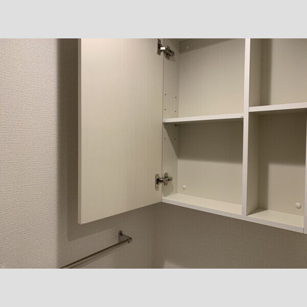 トイレ (トイレ棚)