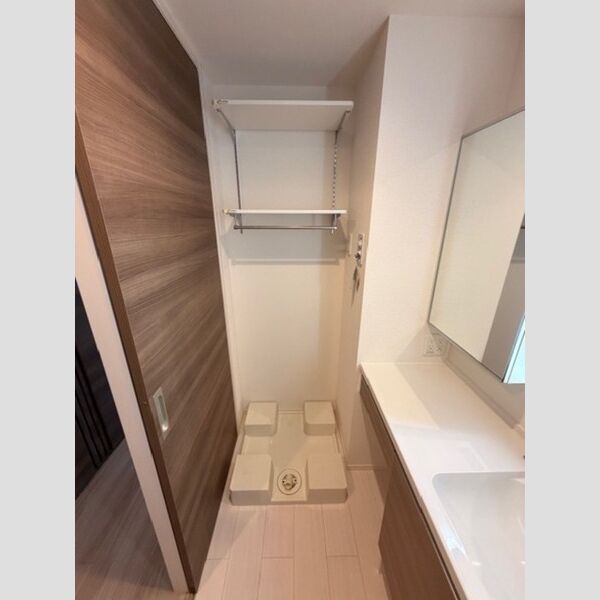 その他 (洗濯機置き場)