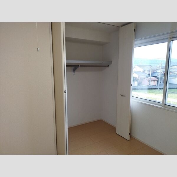 収納 (クローゼット)