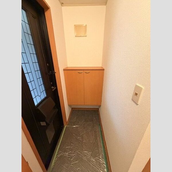 玄関 (玄関)
