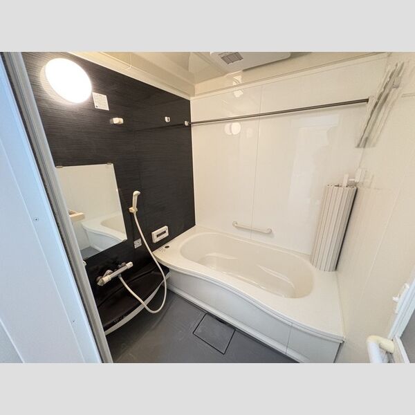 バス (バスルーム)