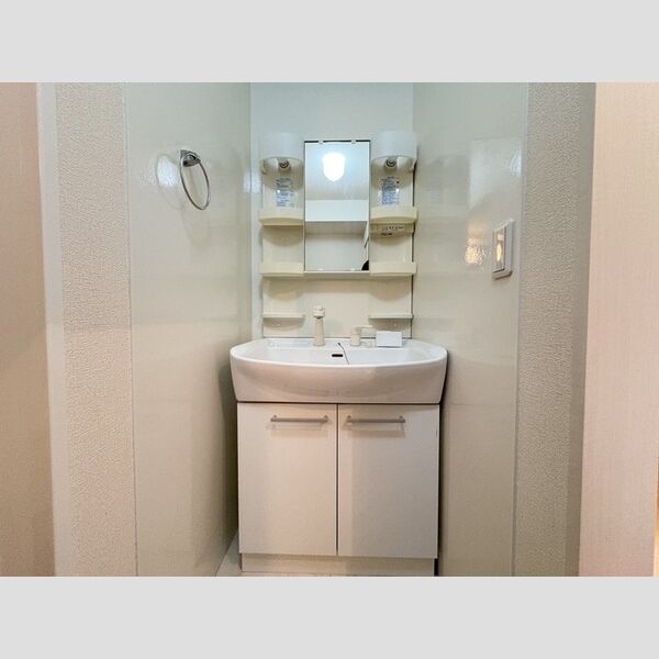 洗面所 (洗面台)