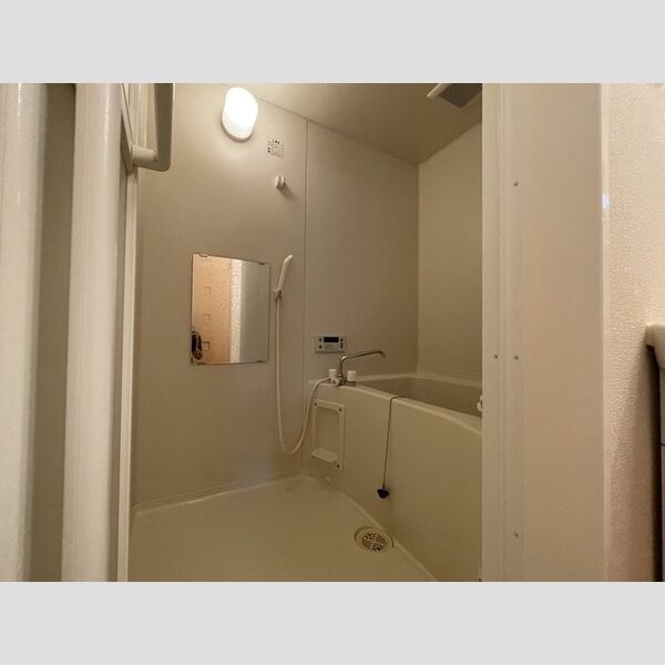 バス (バスルーム)