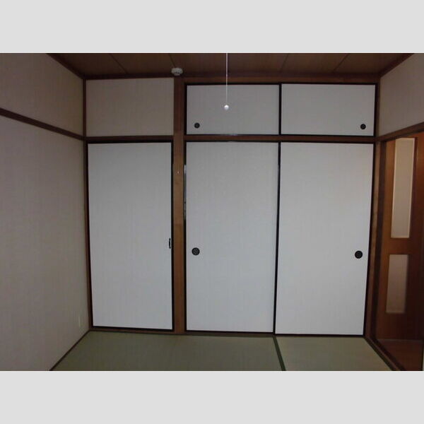 その他 (1F和室押入)