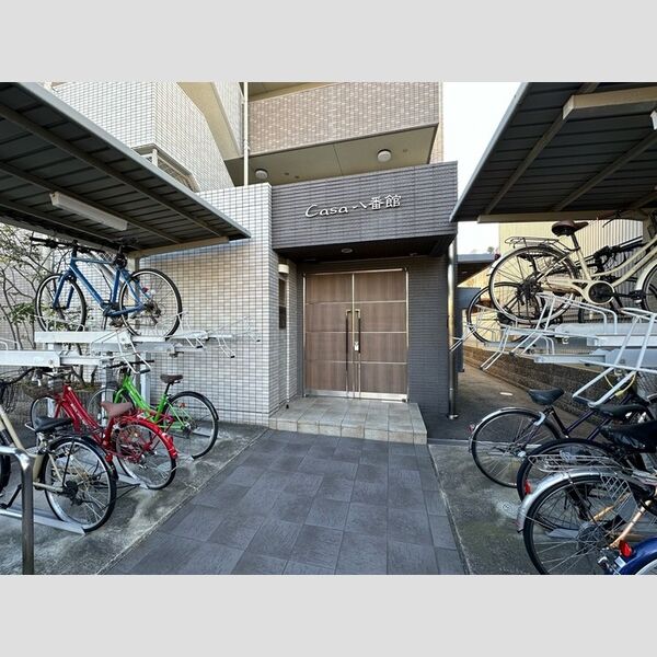 エントランス (エントランス)