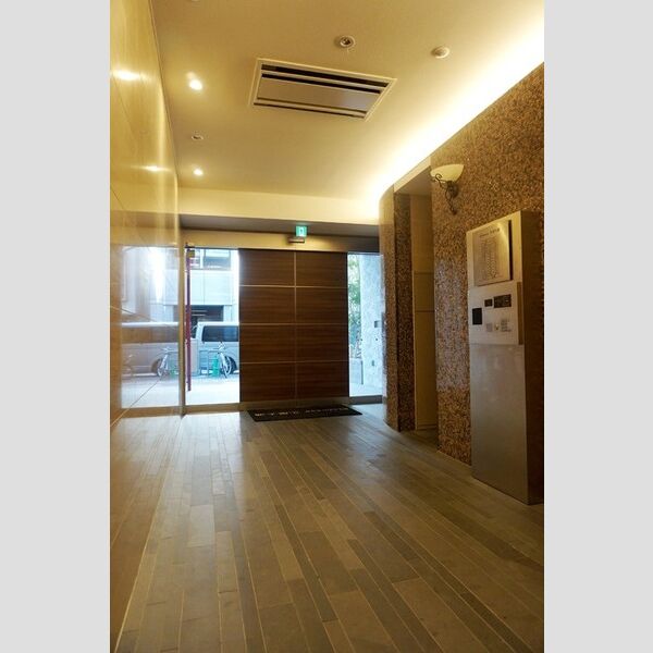 現地周辺 (オートロック)