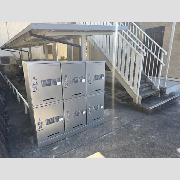 現地周辺 (宅配ボックス)