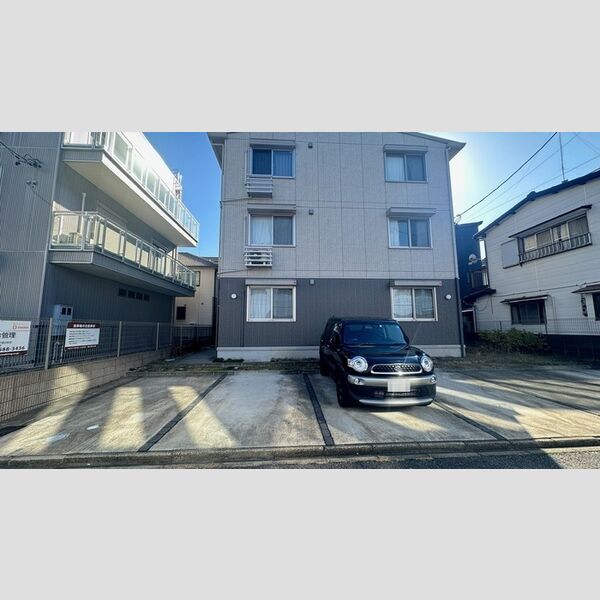 駐車場 (駐車場)