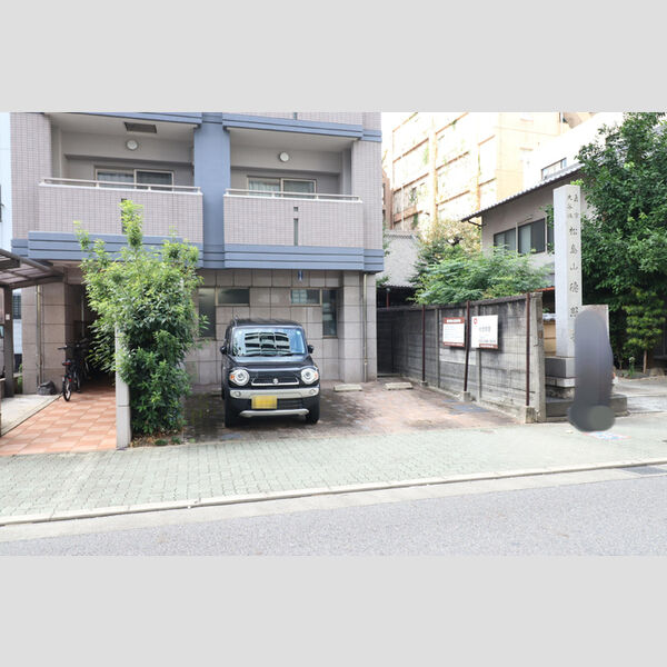 駐車場 (駐車場)
