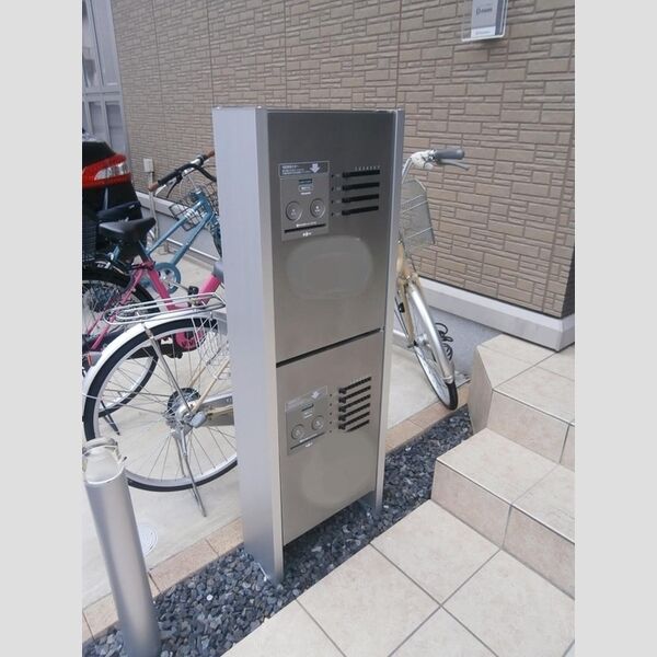 現地周辺 (宅配ボックス)