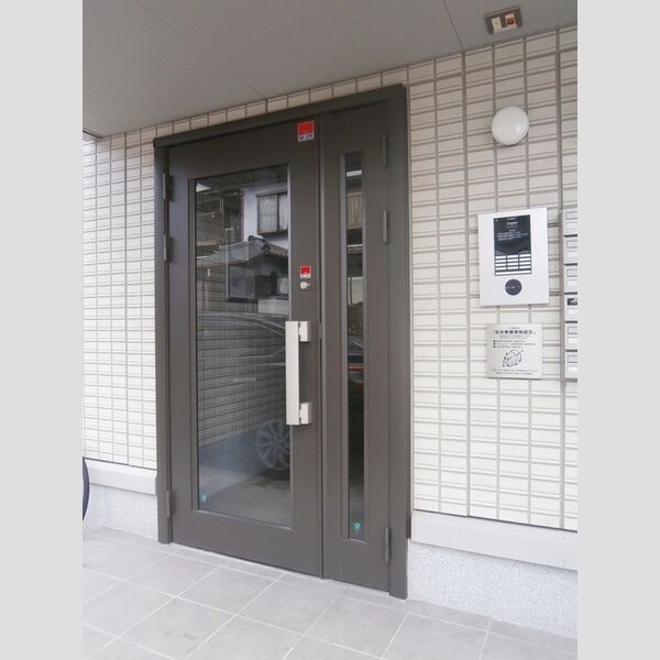 エントランス (オートロック)