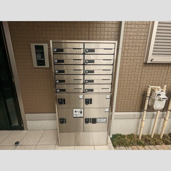 現地周辺 (宅配ボックス)