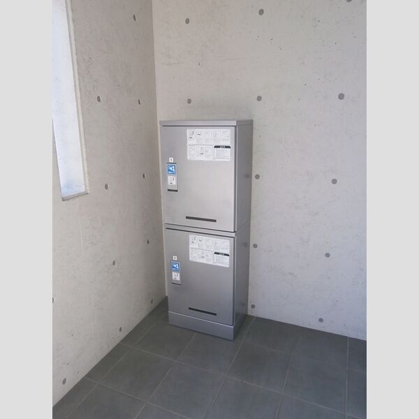 現地周辺 (宅配ボックス)