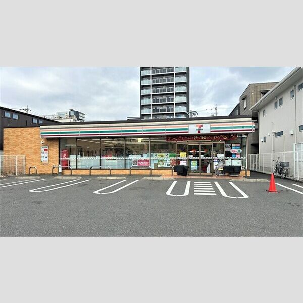現地周辺 (セブンイレブン名古屋井深町店)