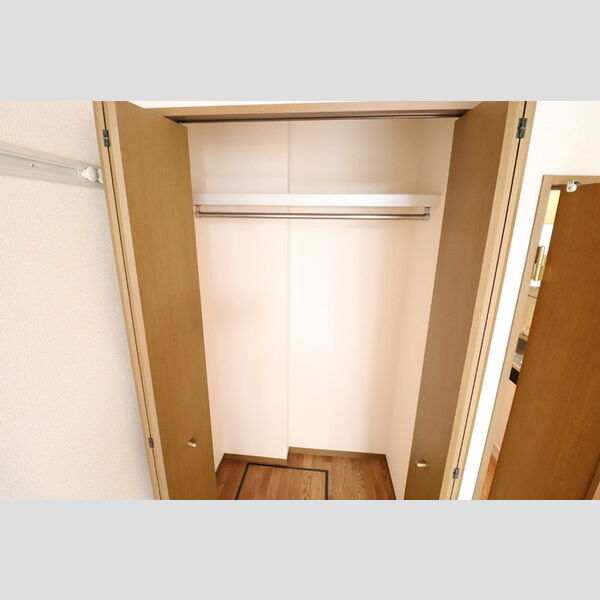 収納 (クローゼット)