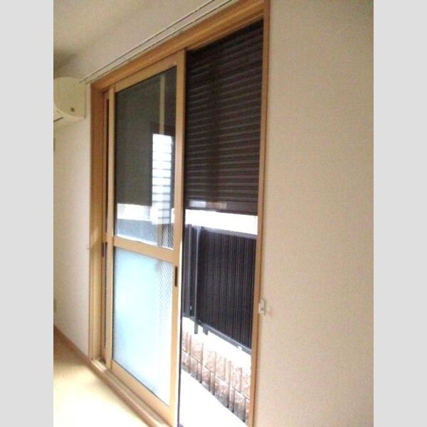 その他設備 (シャッター雨戸)