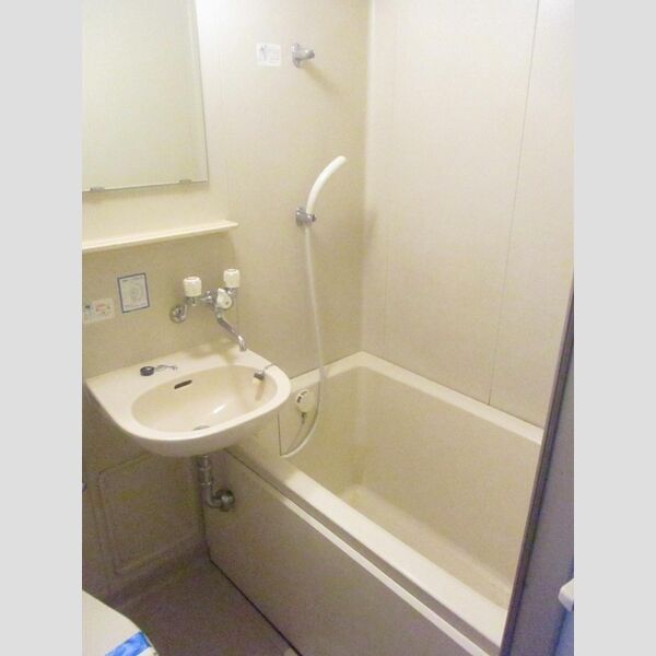 バス (ユニットバス)