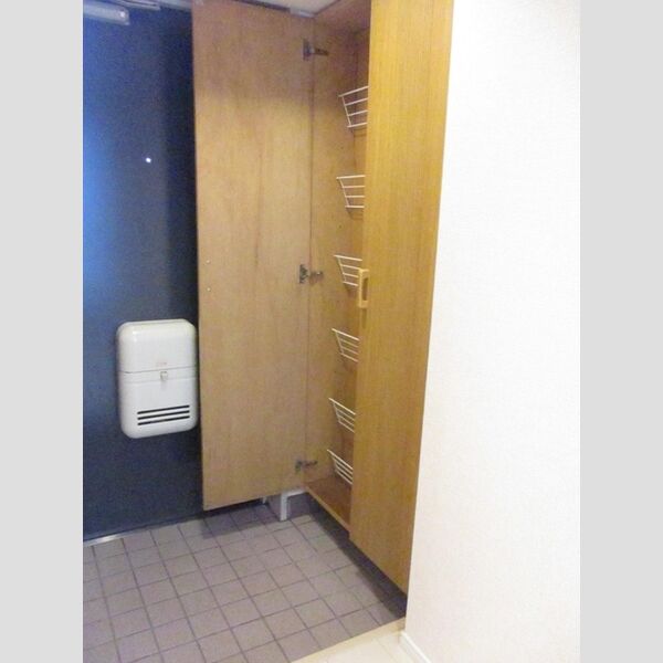 玄関 (シューズボックス)