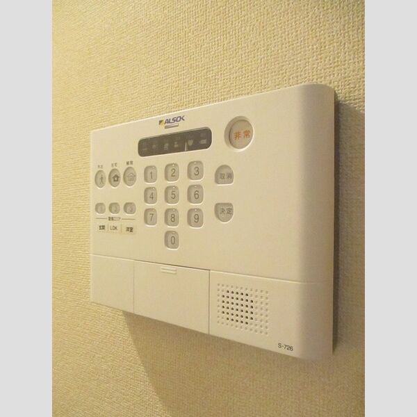その他設備 (セキュリティー)