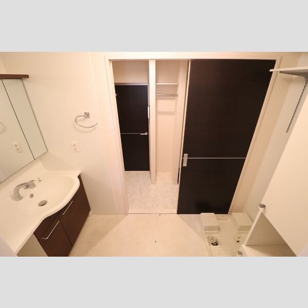 洗面所 (洗面室)