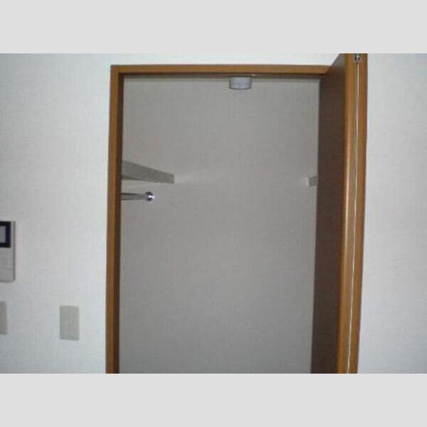 収納 (ウォークインクローゼット)