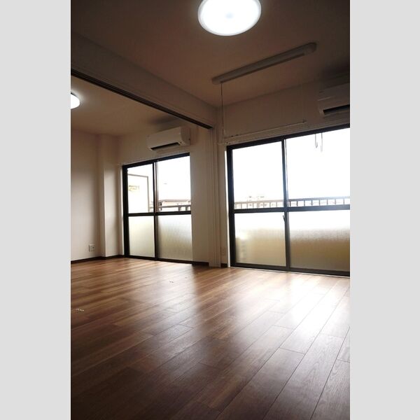 その他 (南向きのお部屋です♪)