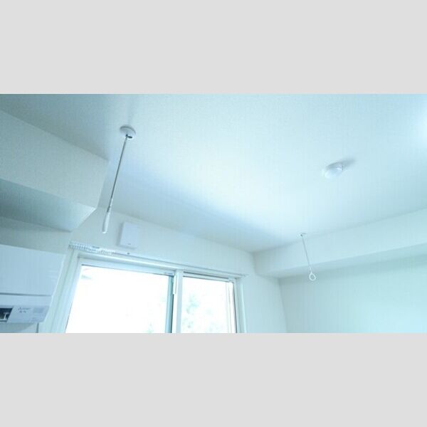 その他設備 (室内物干し)