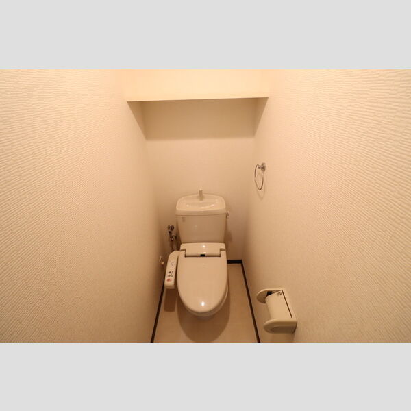 トイレ (温水洗浄暖房便座)