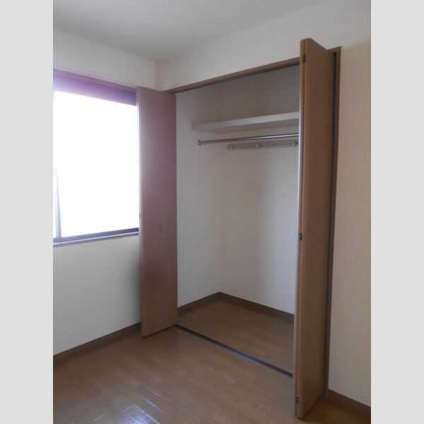 収納 (クローゼット)