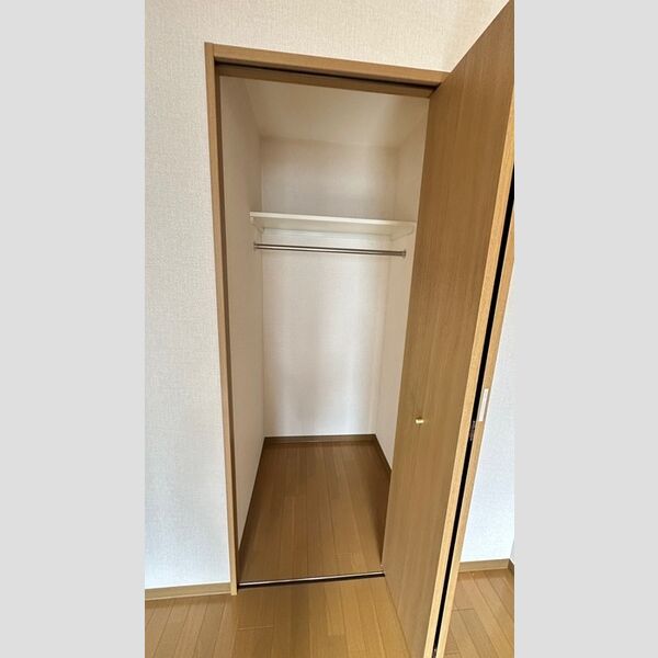 収納 (クローゼット)