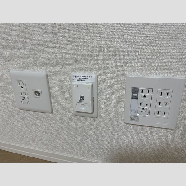 その他設備 (インターネット)