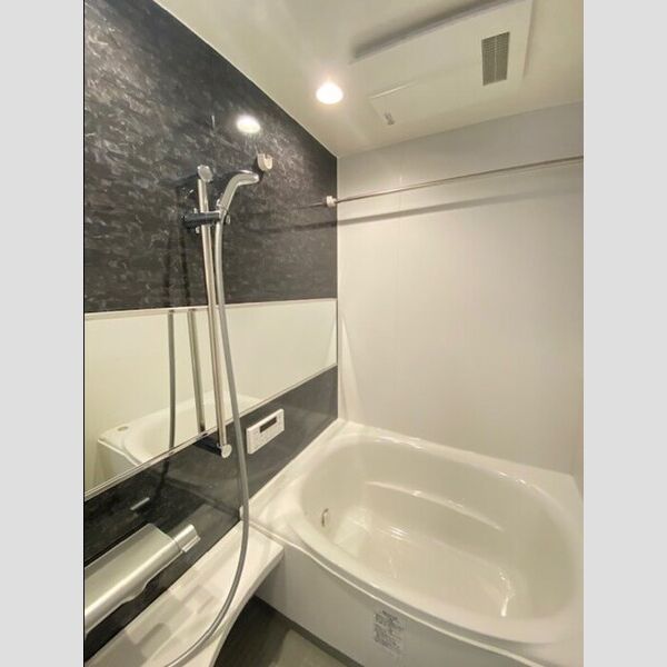 バス (浴室)