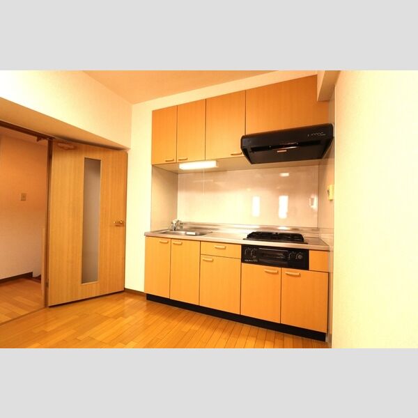 キッチン (システムキッチン)