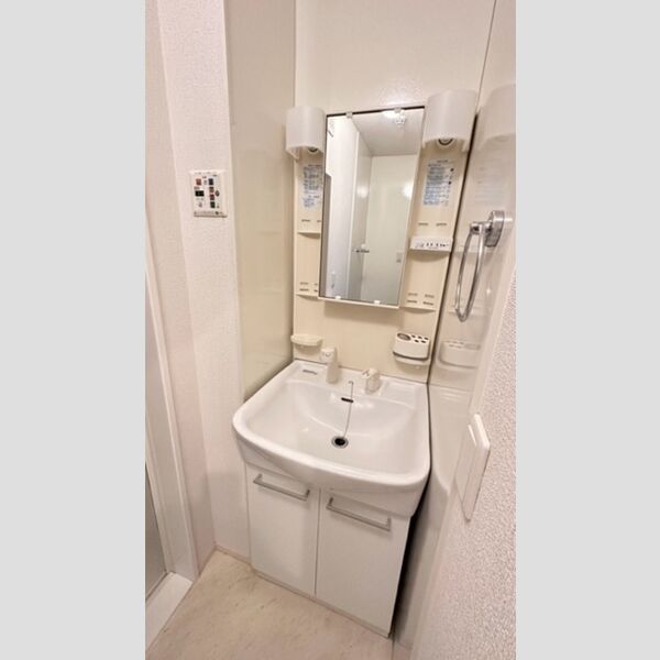 洗面所 (洗面室)