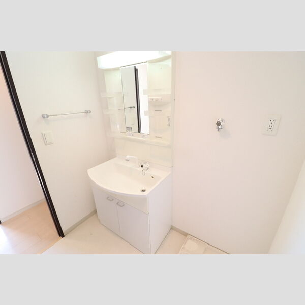 洗面所 (洗面室)