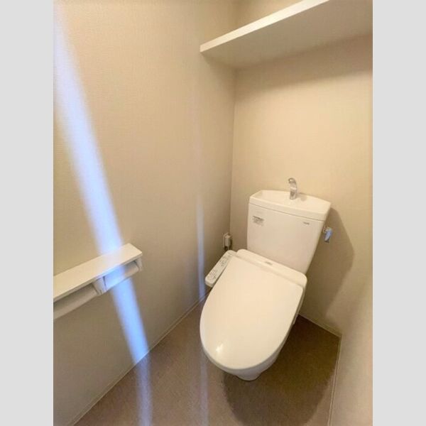 トイレ (温水洗浄暖房便座)