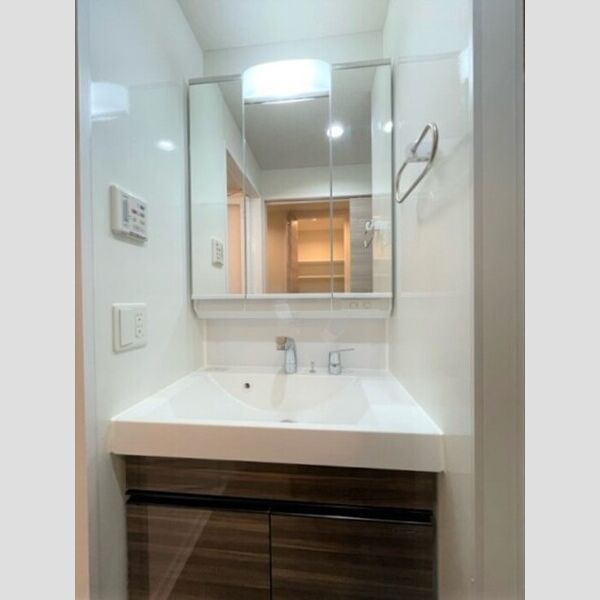 洗面所 (洗面室)