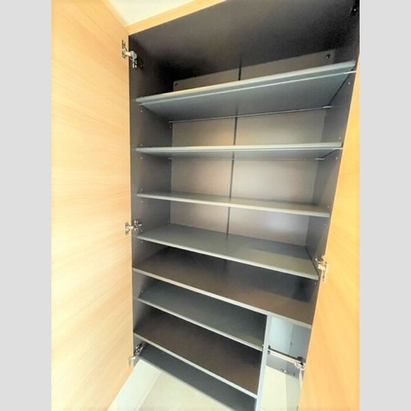 その他設備 (シューズボックス)