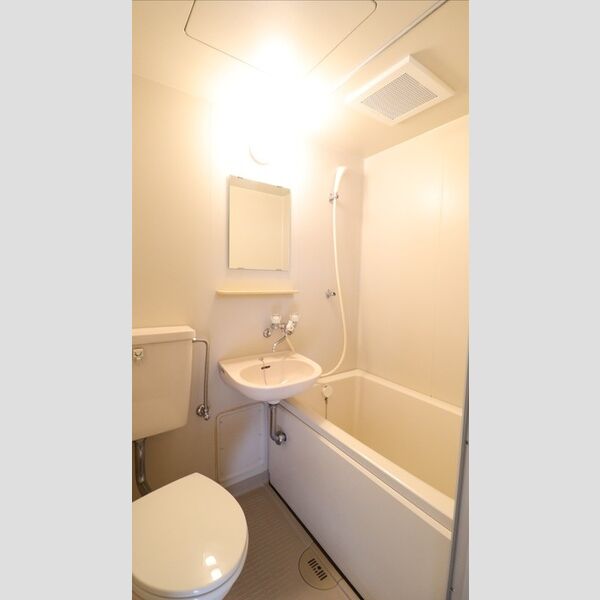 バス (ユニットバス)