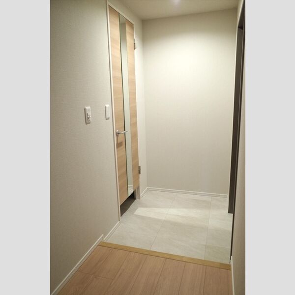 玄関 (玄関)